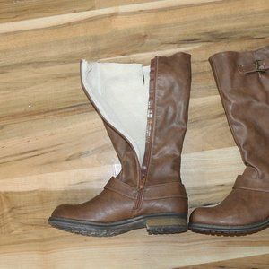 Women's Boots size 10 Biker style b52 Bullboxer
